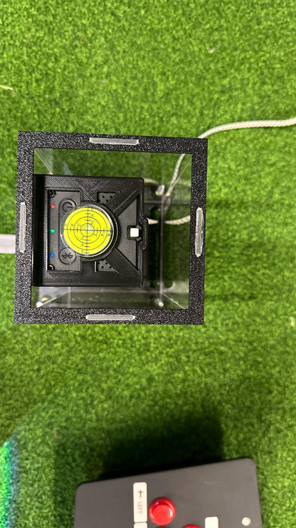 Top view of the assembled Square Golf case with bubble level