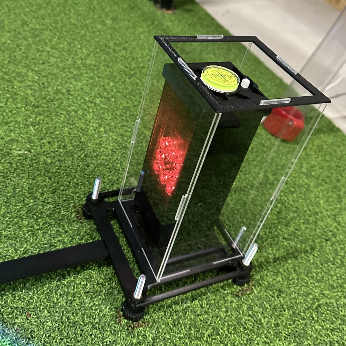 Assembled Square Golf leveling and protective case example from the digital files