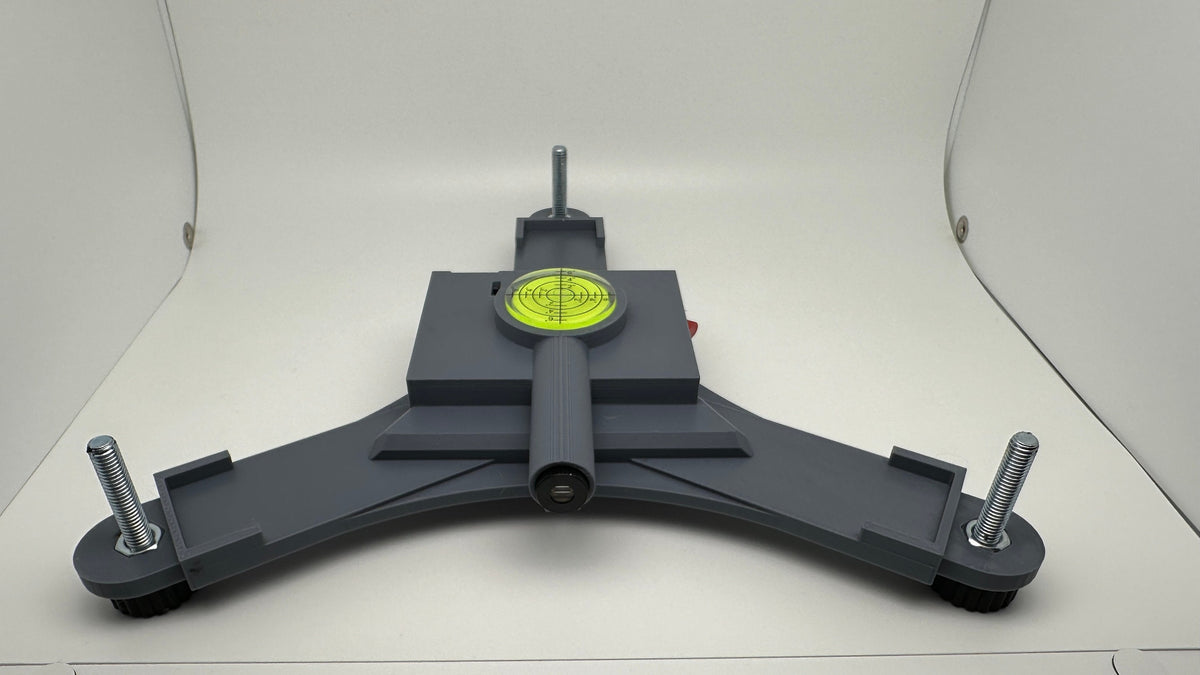 Front view of an assembled Rapsodo MLM2PRO rechargeable stand