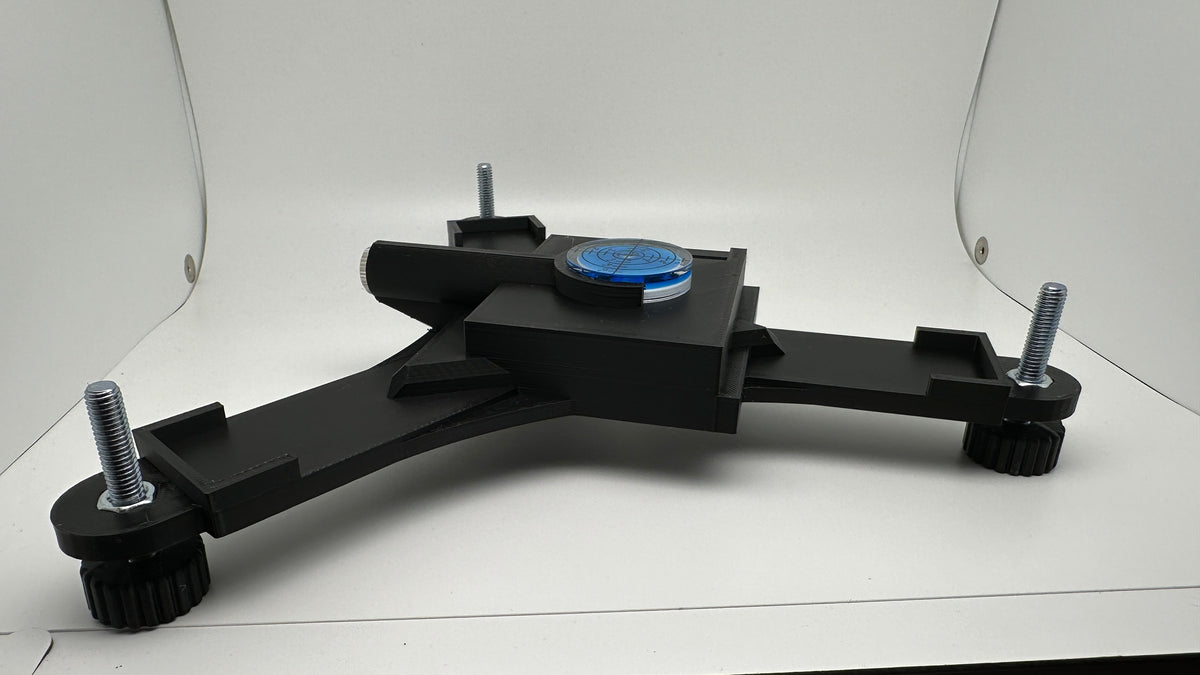 Rapsodo MLM2PRO stand with blue bubble level viewed from the front